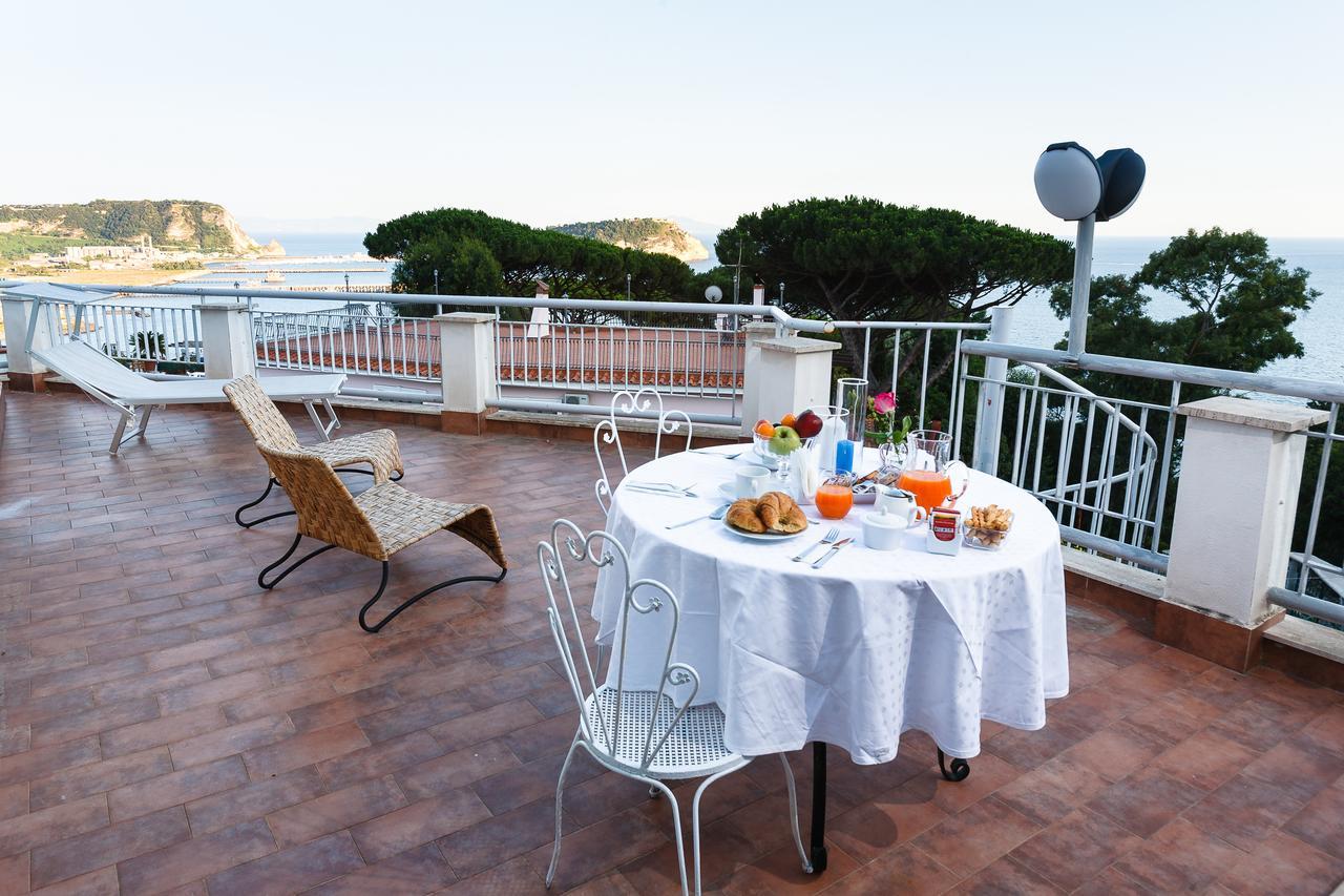 Villa Emilia Pozzuoli Exterior photo